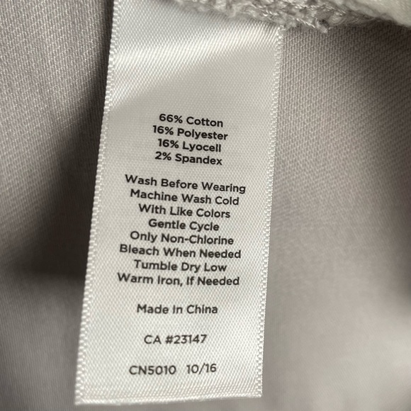 TALBOTS SLIM ANKLE JEANS - ZENITH WASH | Size: 6 - Picture 9 of 9